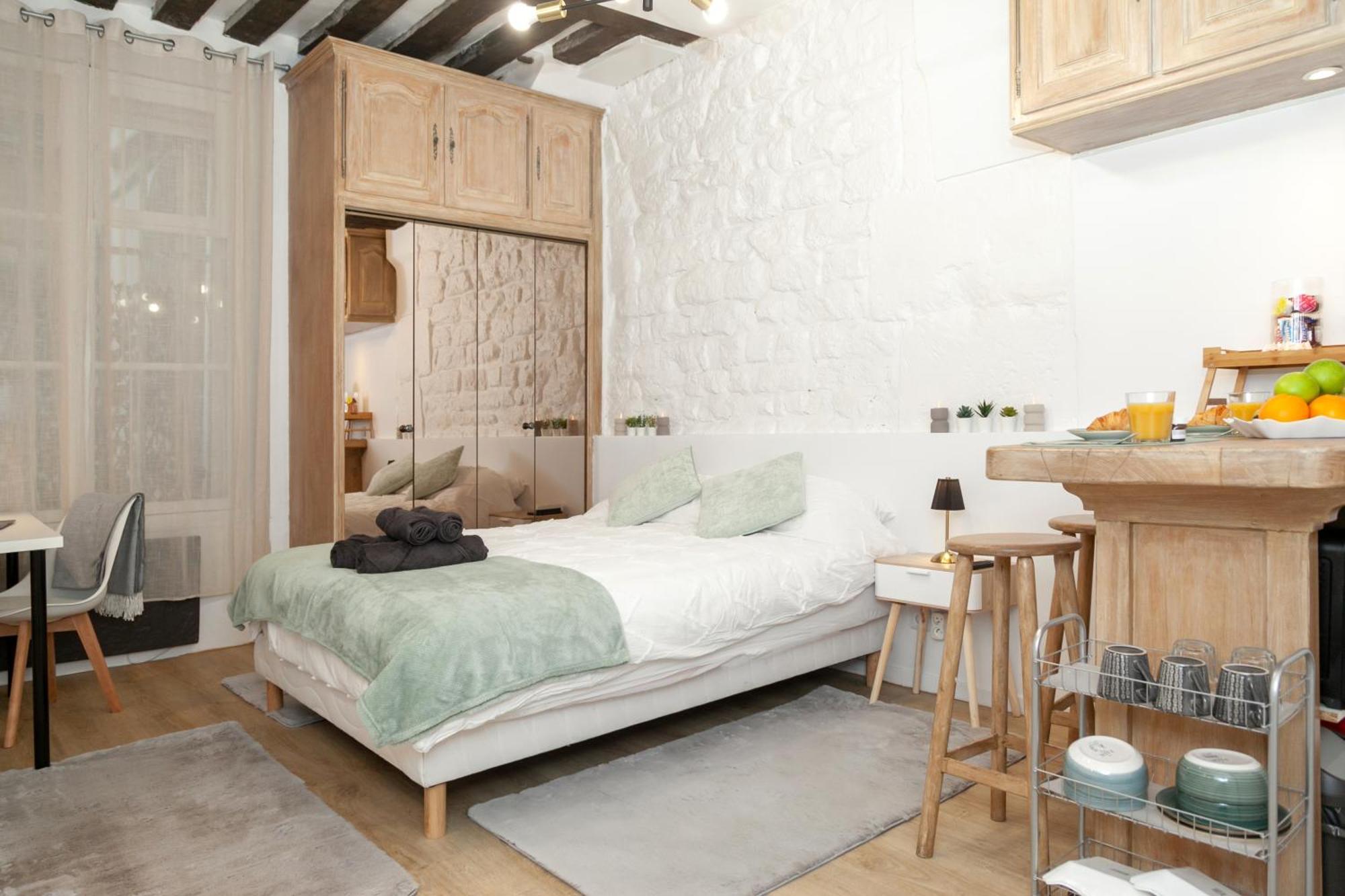 Le Columba-studio Parisien Saint-germain Parigi